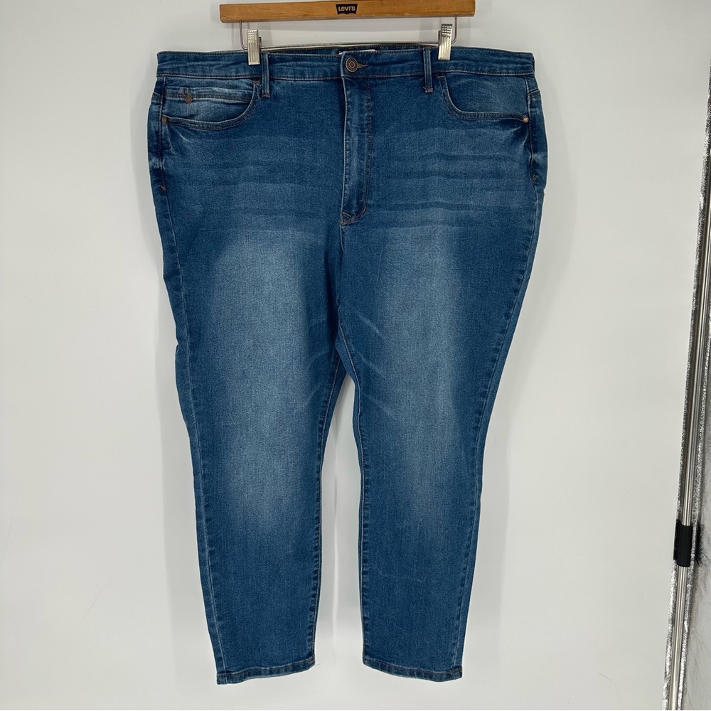 Skinnygirl Women's Skinny Jeans in Medium Blue Wash